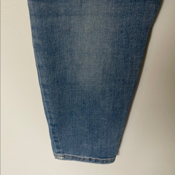 Lucky Brand Jeans Women's 6/28 Ava Mid Rise Crop Medium Blue Denim - Picture 5 of 8